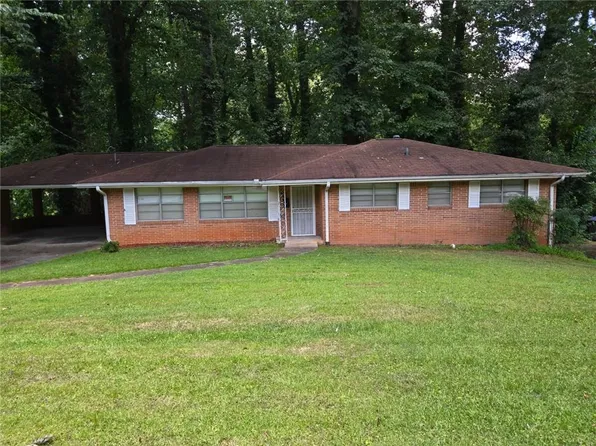 5527 Andrew Dr SW, Mableton, GA 30126
