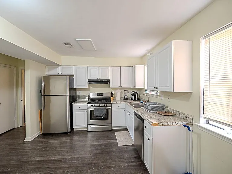 5393 Kirk Dr — Photo 12
