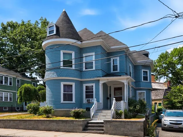 20 John St, Chelsea, MA 02150