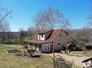 5131 Ringer Rd, Saint Louis, MO 63129