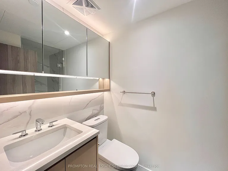 18 Esther Shiner Blvd #246 — Photo 12