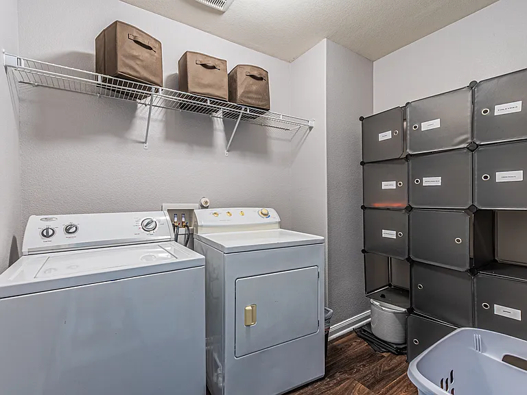 1313 Briercrest Dr — Photo 35