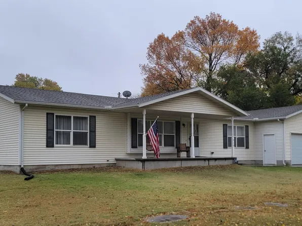 410 W Broadway St, Burns, KS 66840