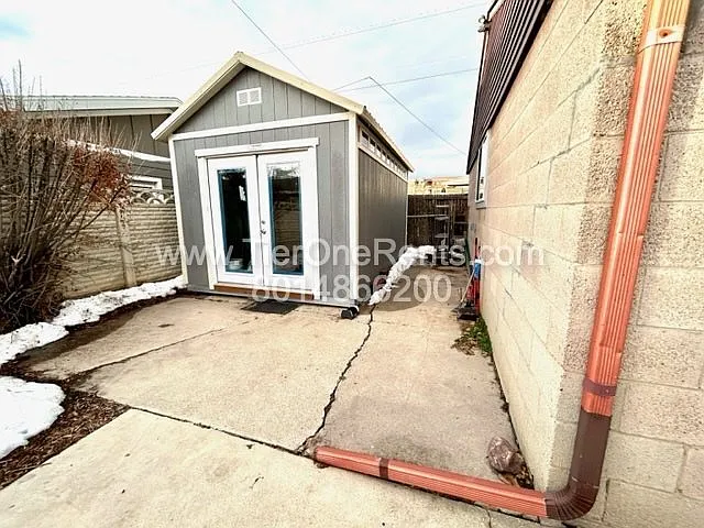 395 E Truman Ave — Photo 19
