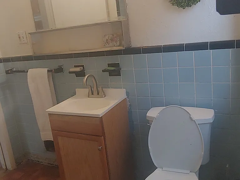 4319 Gray St — Photo 15