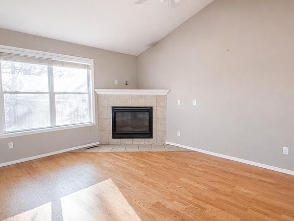 5th image of 340 Tall Oaks Drive