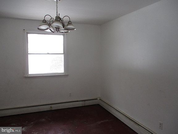 5th image of 3017 Frenchtown Rd