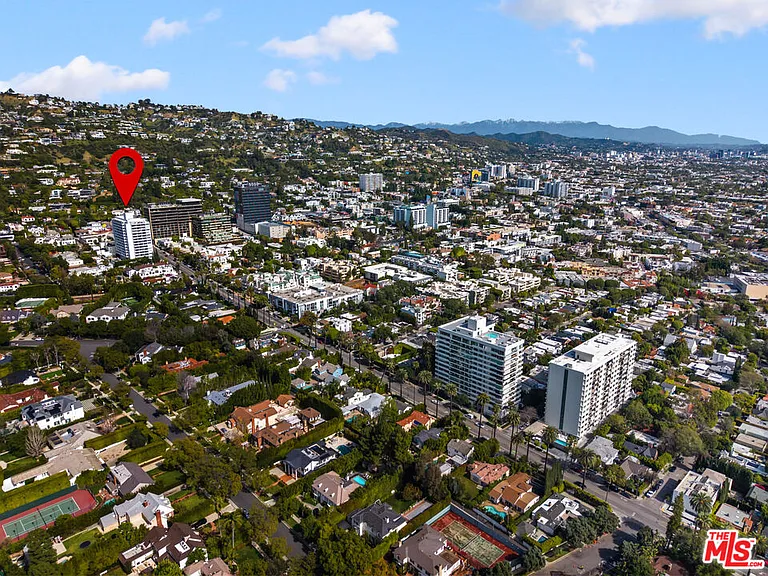 999 N Doheny Dr #611 — Photo 21