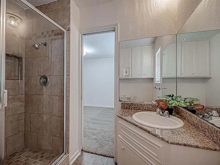 10607 Silkwood Dr — Photo 28