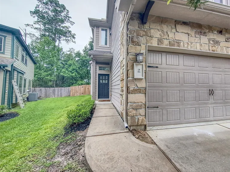 26 Cheswood Manor Dr — Photo 19