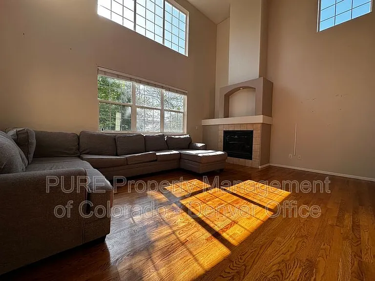 5368 Owens St — Photo 5