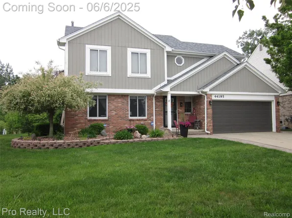 44195 Dartmouth St, Canton, MI 48188