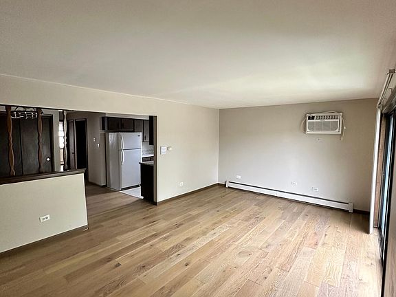 2nd image of 10432 Mason Ave APT 2N