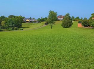 1561 Mint Meadows Dr, Maryville, TN 37803