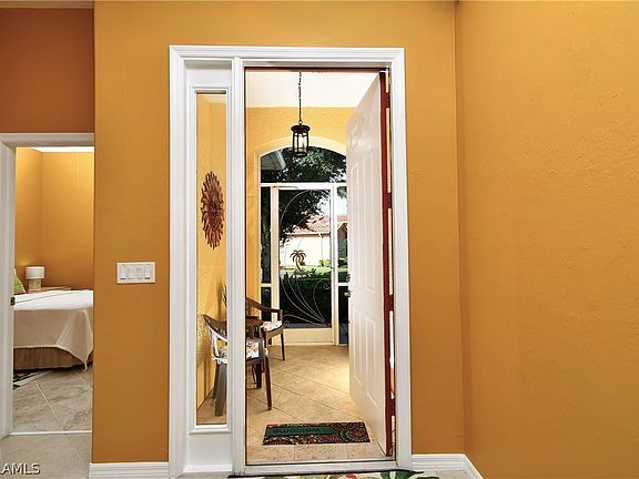 5th image of 2302 Bainmar Dr