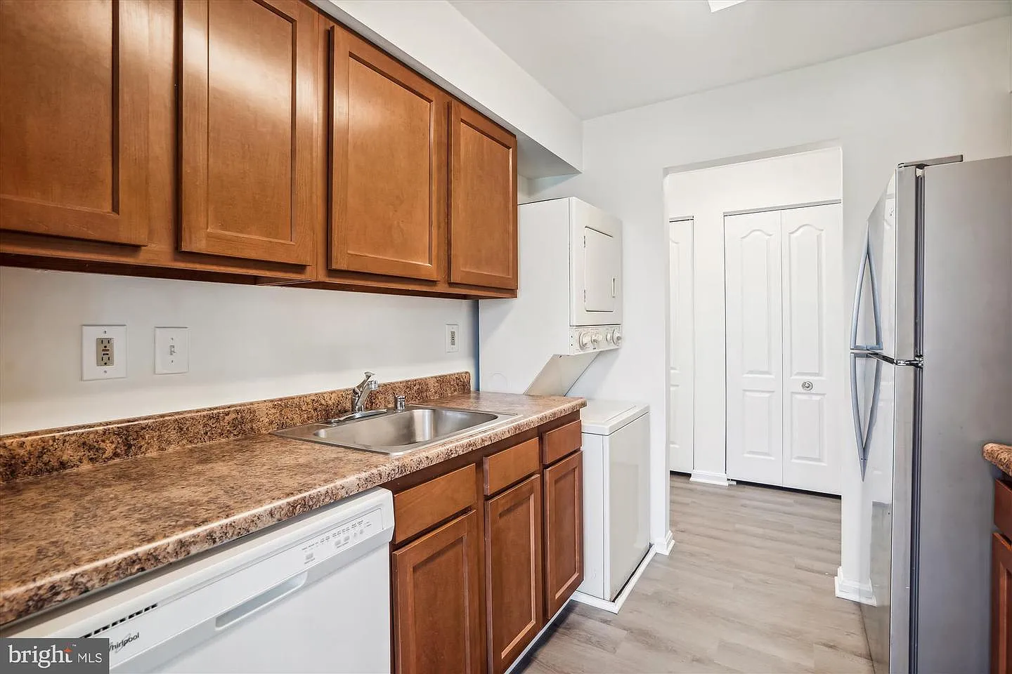 8555 Falls Run Rd - F — Photo 3