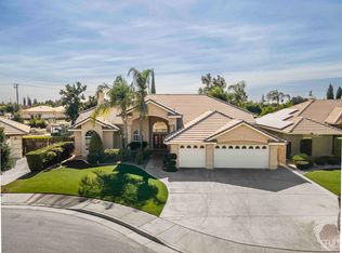 11224 Bright Water Way, Bakersfield, CA 93311