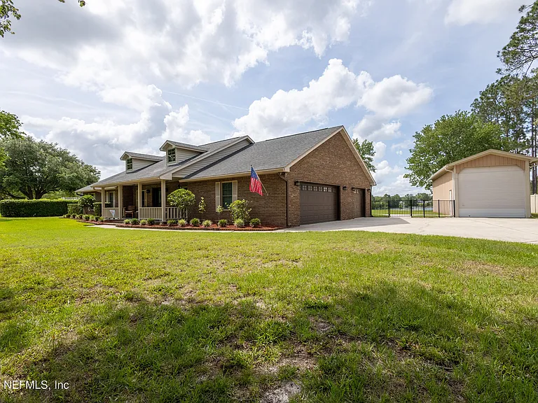 4610 Saddlehorn Trl — Photo 2