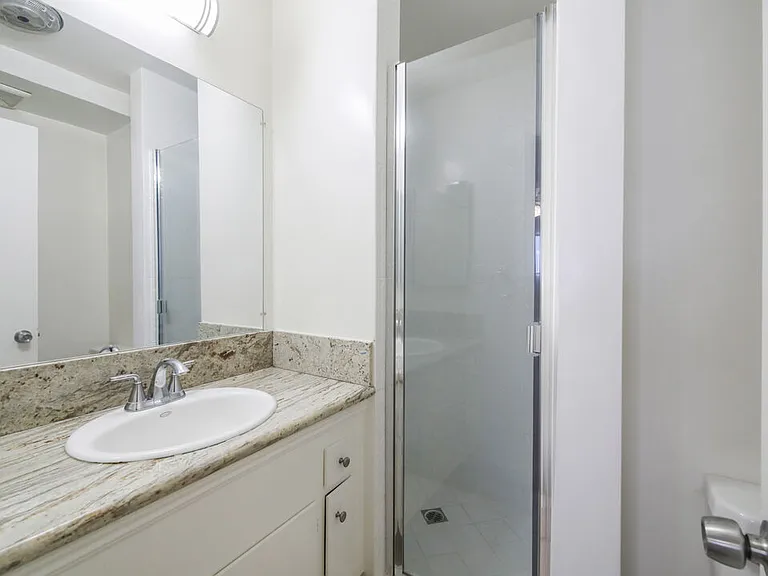 7548 Hampton Ave #205 — Photo 8
