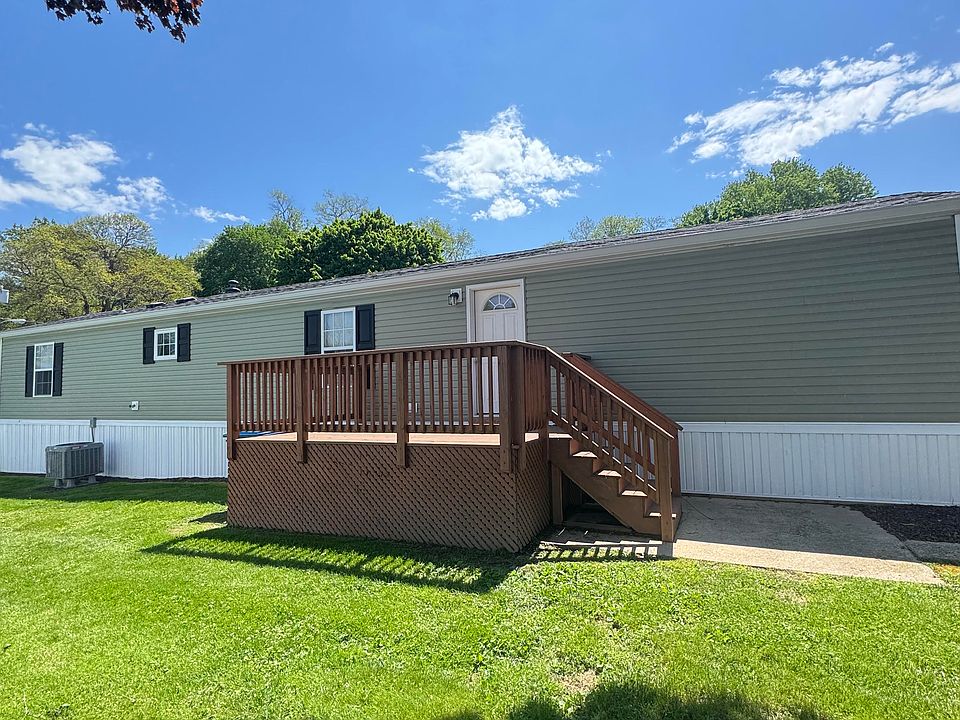 1st image of 1164 Colony Dr