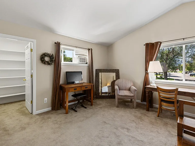 951 Euclid Ave #1 — Photo 19
