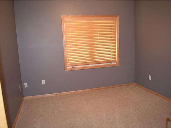 5th image of 1655 34th Ave SW Unit 8
