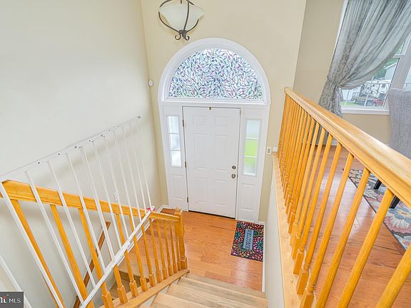 2nd image of 285 Longwood Dr