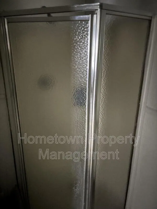 1 bed, 1.0 bath, $750 — Photo 4