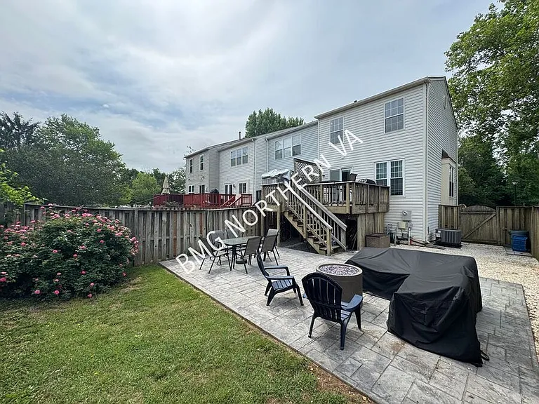 301 Bridle Crest Sq NE — Photo 22