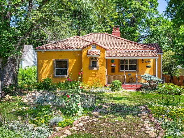 3114 SW 10th Ave, Topeka, KS 66604