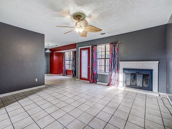 3rd image of 203 Alpine Dr