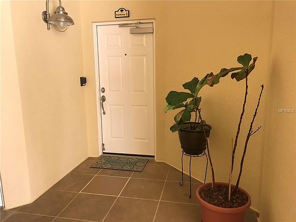 3rd image of 10851 Mangrove Cay Ln NE Ph Ph1