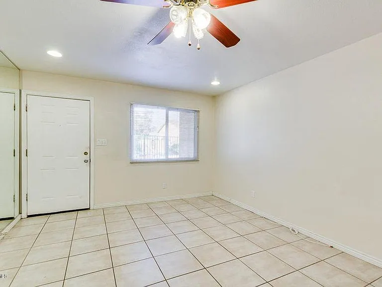 12440 N 20th St #120 — Photo 1