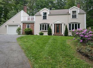 395 Boston St, Topsfield, MA 01983