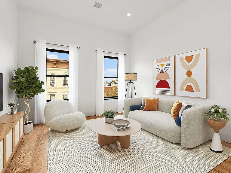 12 Locust St #3L — Photo 1