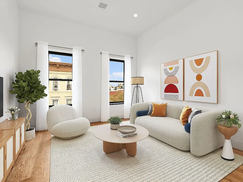 12 Locust St #3L