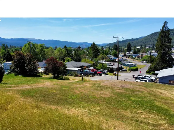 0 Cedar St #36, Riddle, OR 97469