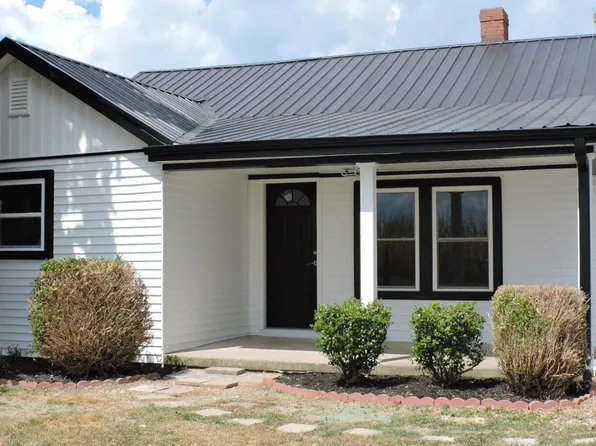 7624 W Tunnel Hill Rd, Sharpsburg, KY 40374