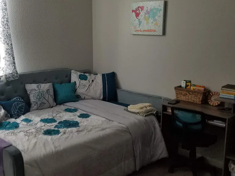 1708 Bedrock Ct — Photo 5