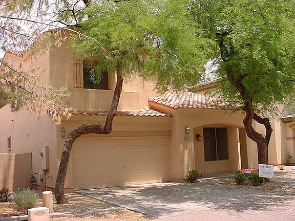 2nd image of 1917 W Periwinkle Way