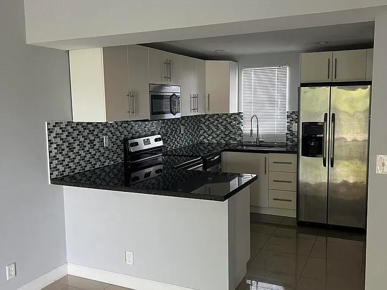 9235 SW 8th St #503 — Photo 1