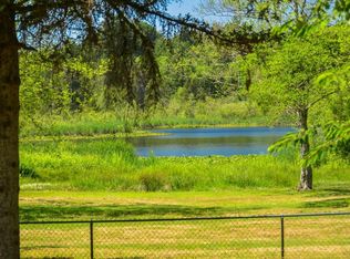 1511 S Bay Rd NE, Olympia, WA 98506