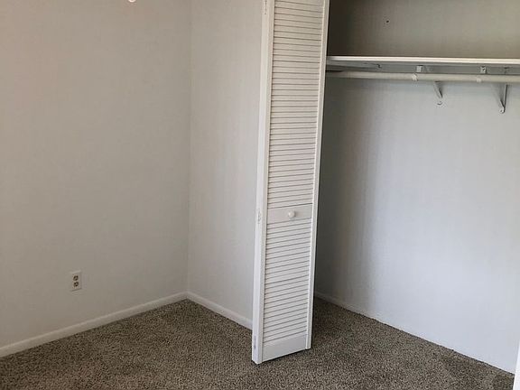 4th image of 1250 Denning Dr #209