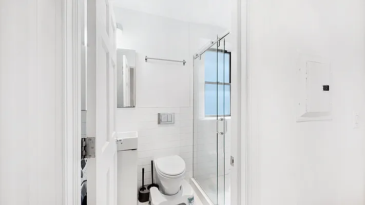 Rented by Keller Williams NYC | media 40