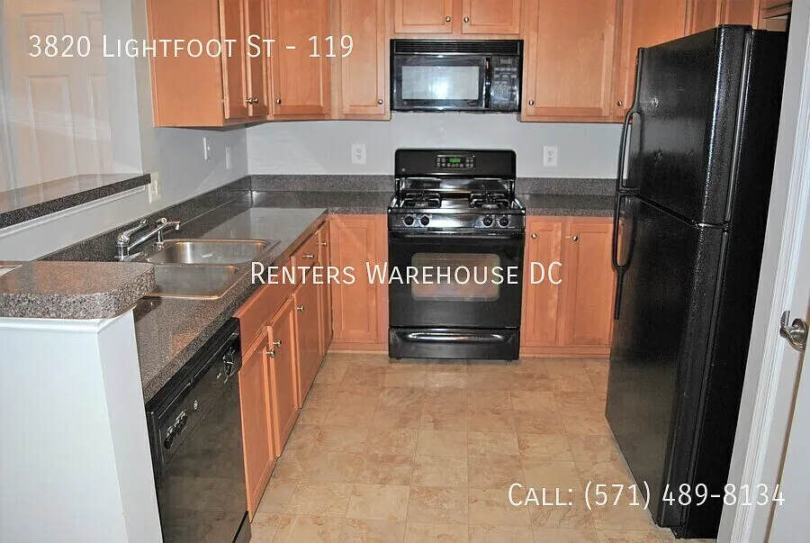 Roommate wanted in Chantilly condo! — Photo 3