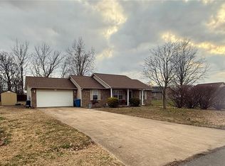 150 Jacquie Ln, Jackson, MO 63755