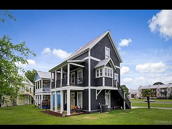 8 Carriage House Ln, Pike Road, AL 36064