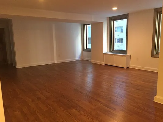 Rented by Manhattan Skyline | media 1