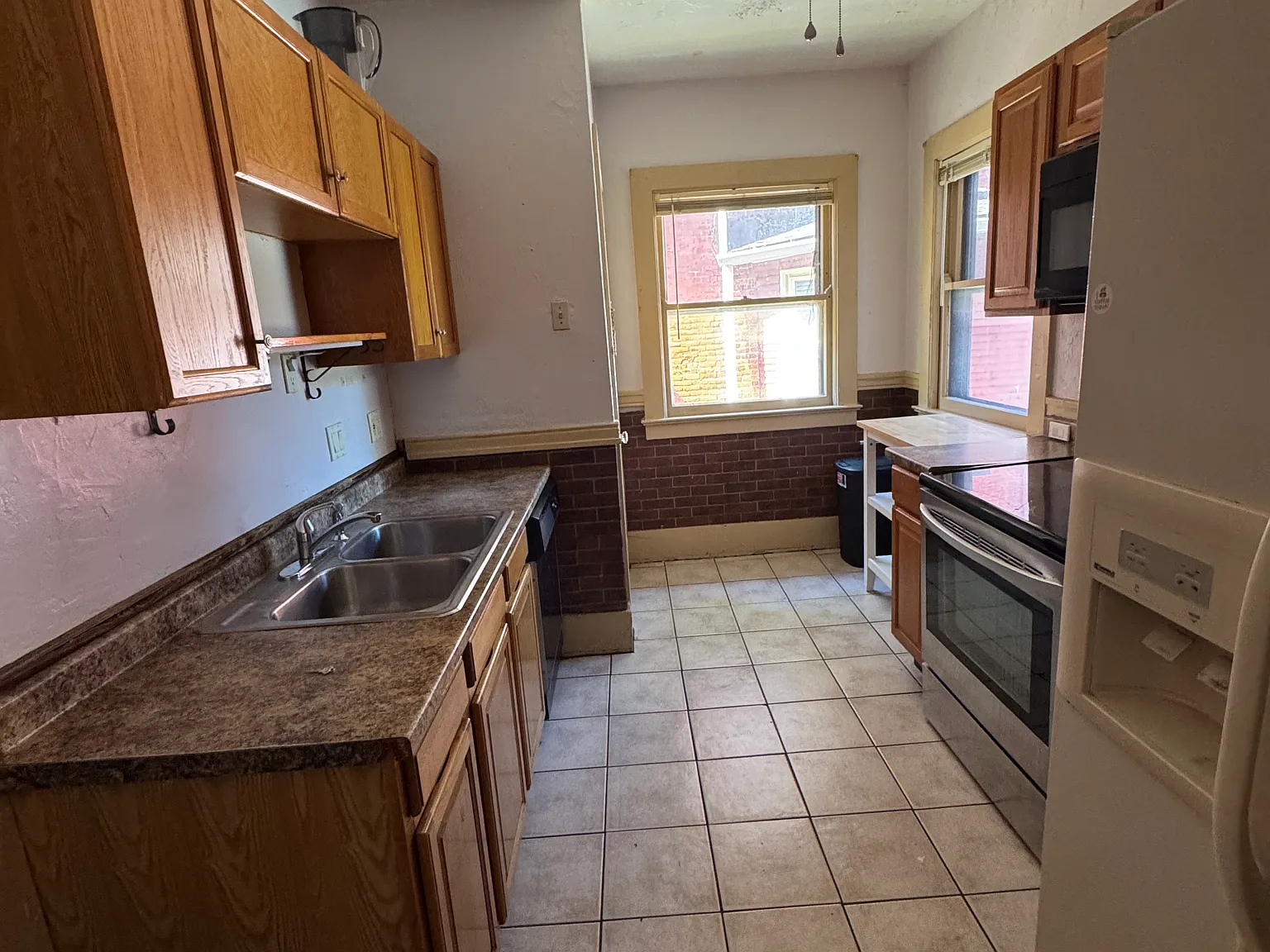 7 Vassar St — Photo 3