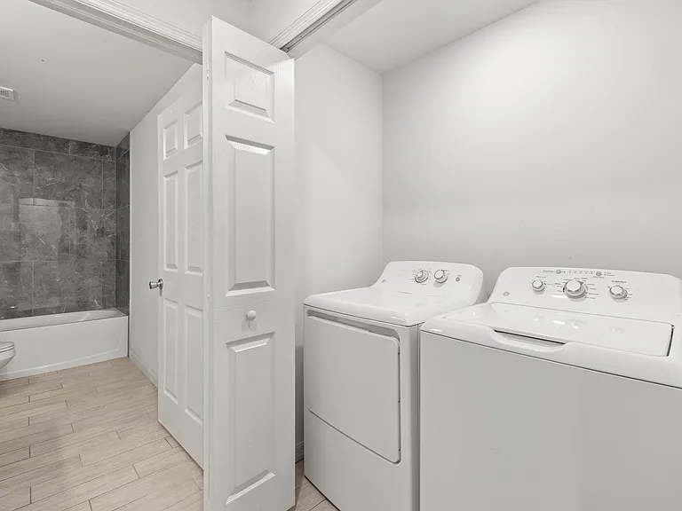 In unit laundry complete with washer dryer
